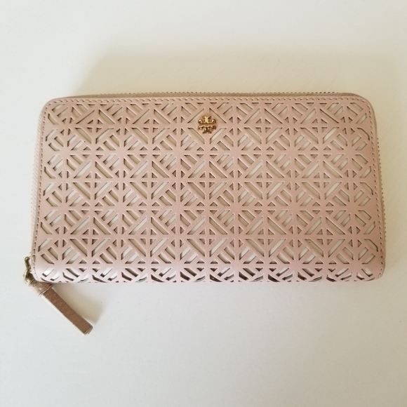 Tory Burch Handbags - Tory Burch Zip Around Wallet